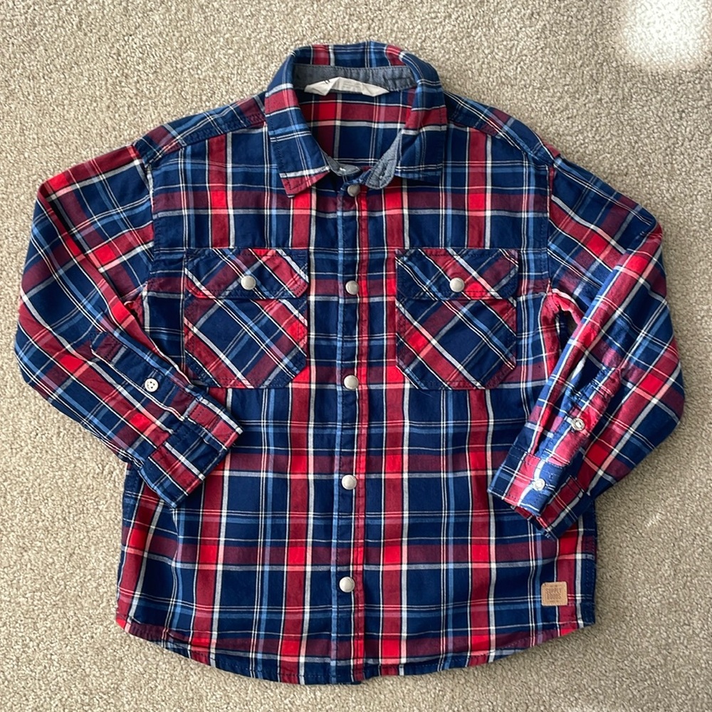 H&M boys snap down shirt size 5T